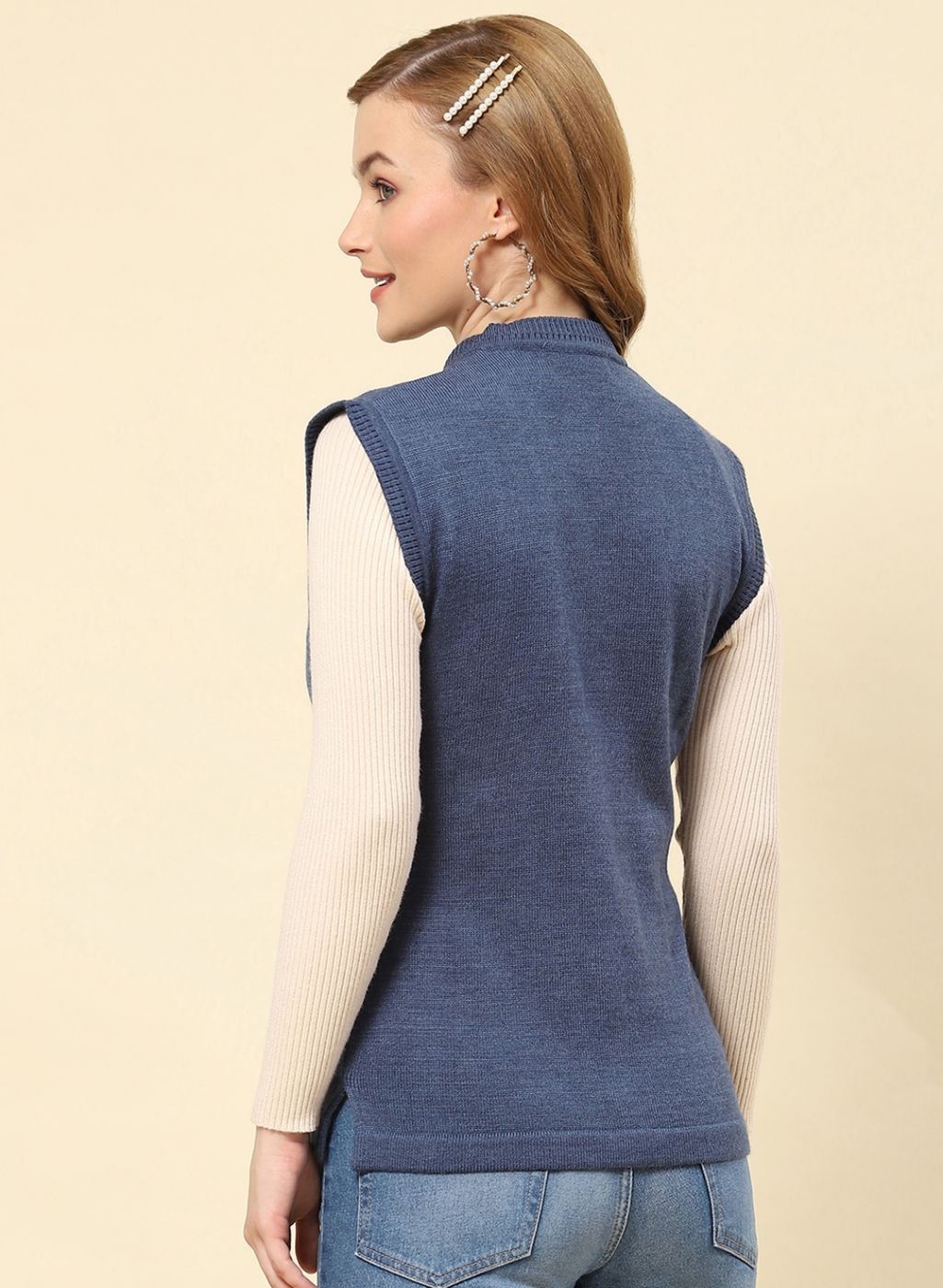 Women Blue Solid Blend wool Cardigan
