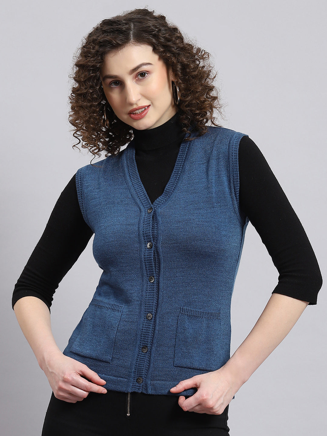 Women Blue Solid V Neck Sleeveless Cardigan