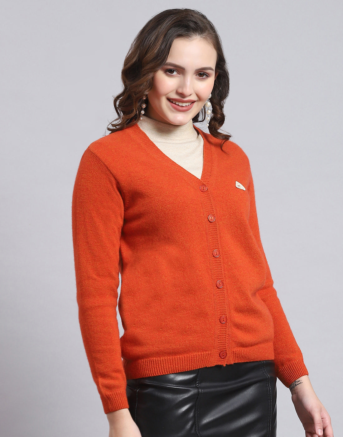 Women Orange Solid V Neck Full Sleeve Sweater