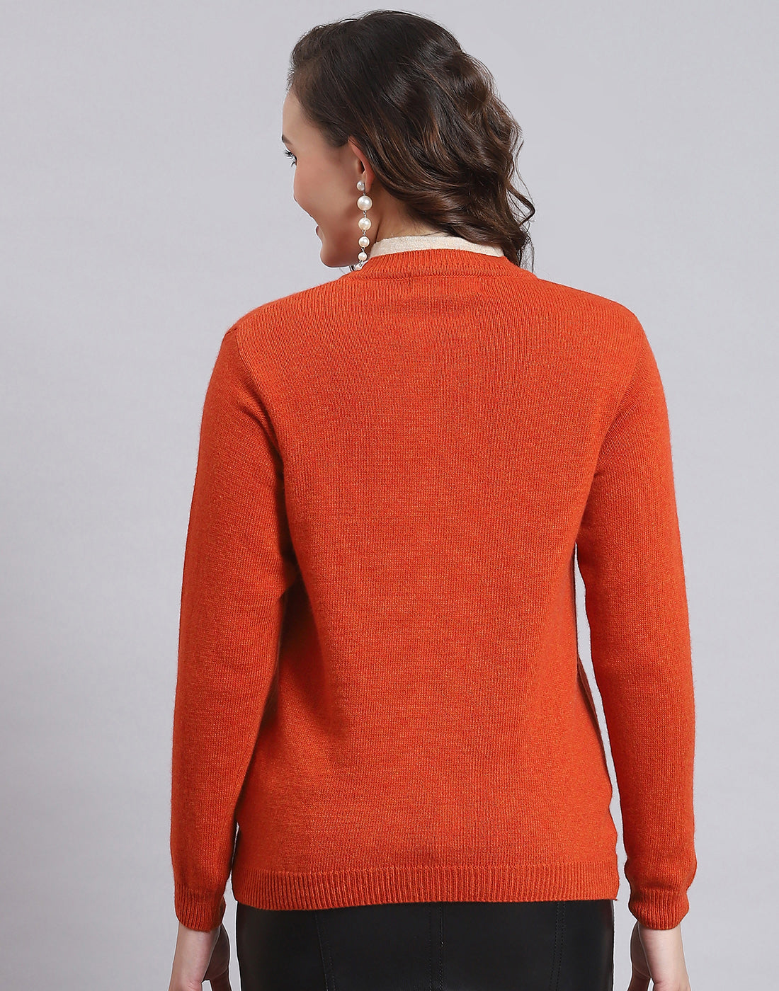 Women Orange Solid V Neck Full Sleeve Sweater