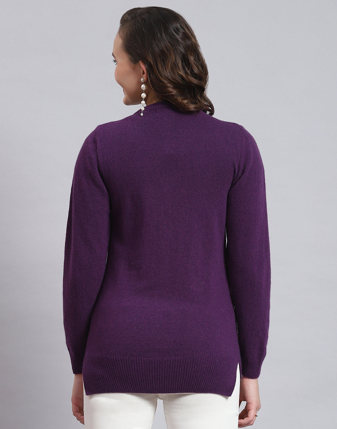 Women Purple Solid Round Neck Full Sleeve Sweater