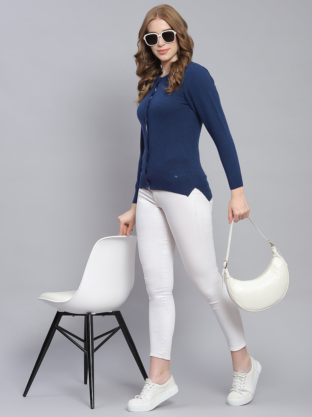 Women Blue Solid Round Neck Full Sleeve Cardigans