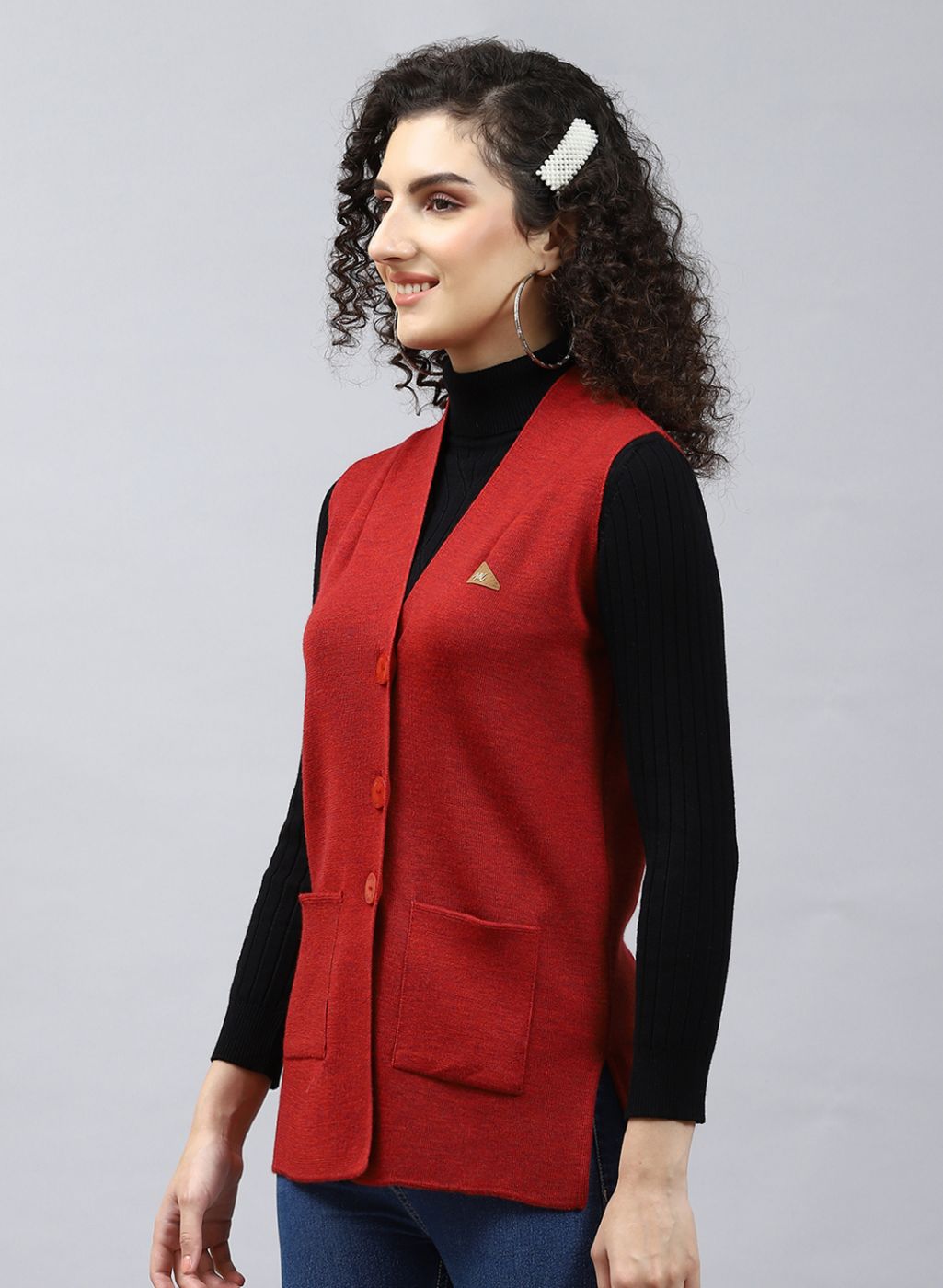 Women Maroon Solid Pure wool Cardigan