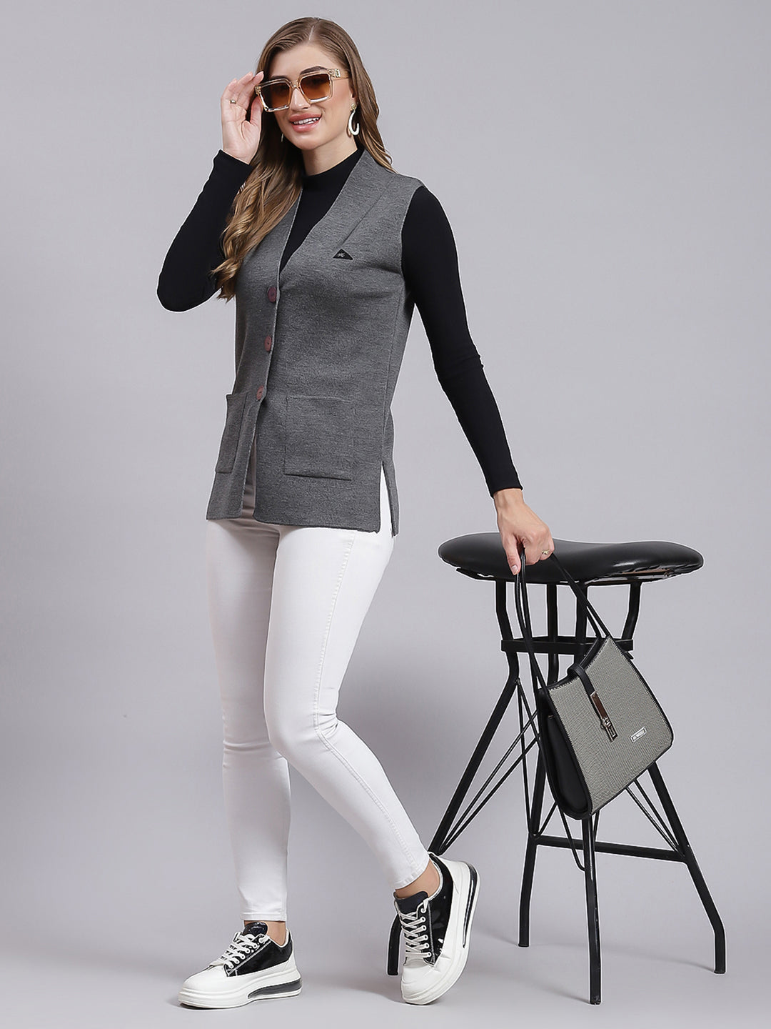 Women Grey Solid Pure wool Cardigan
