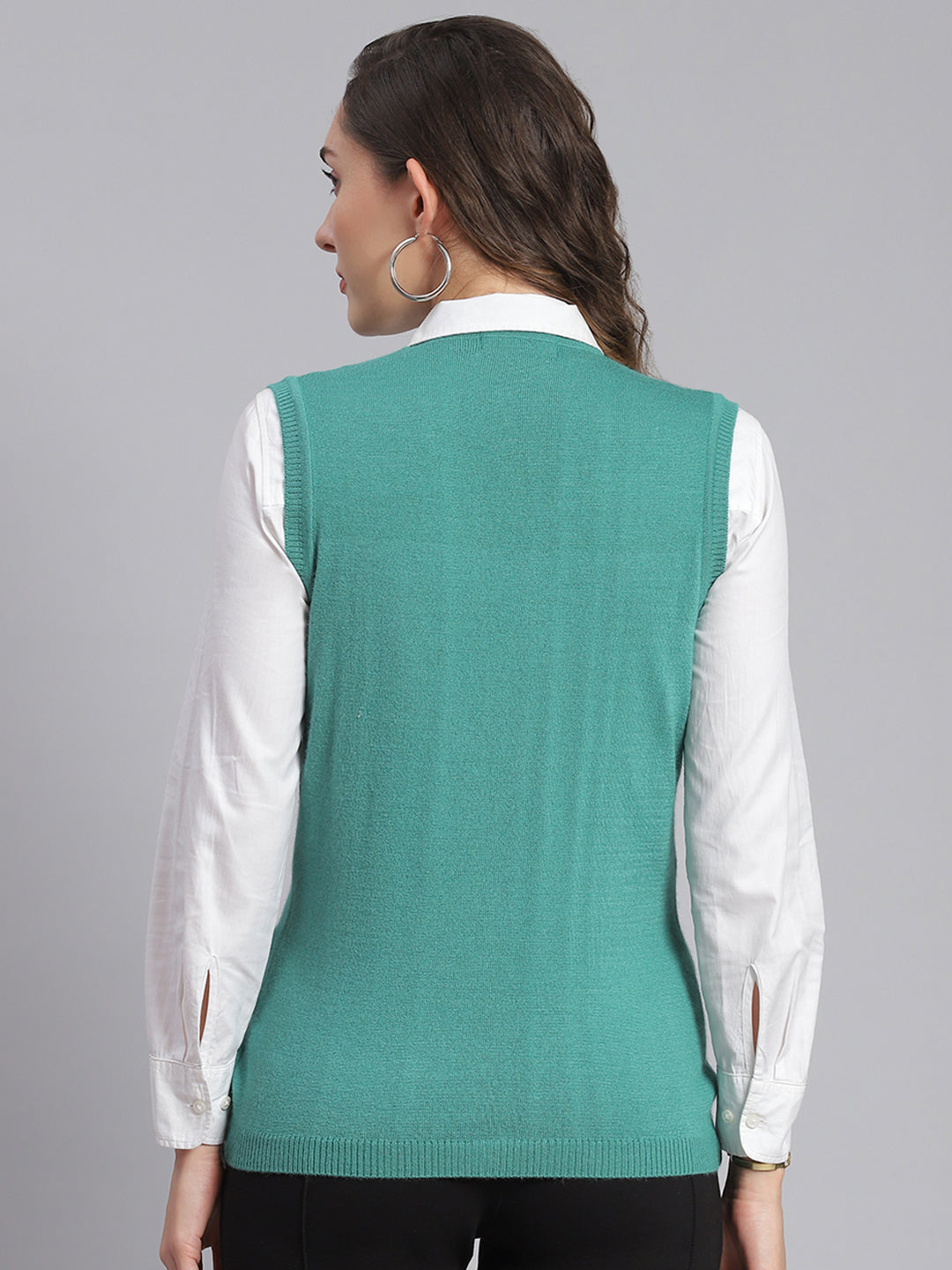 Women Teal Blue Solid V Neck Sleeveless Cardigans