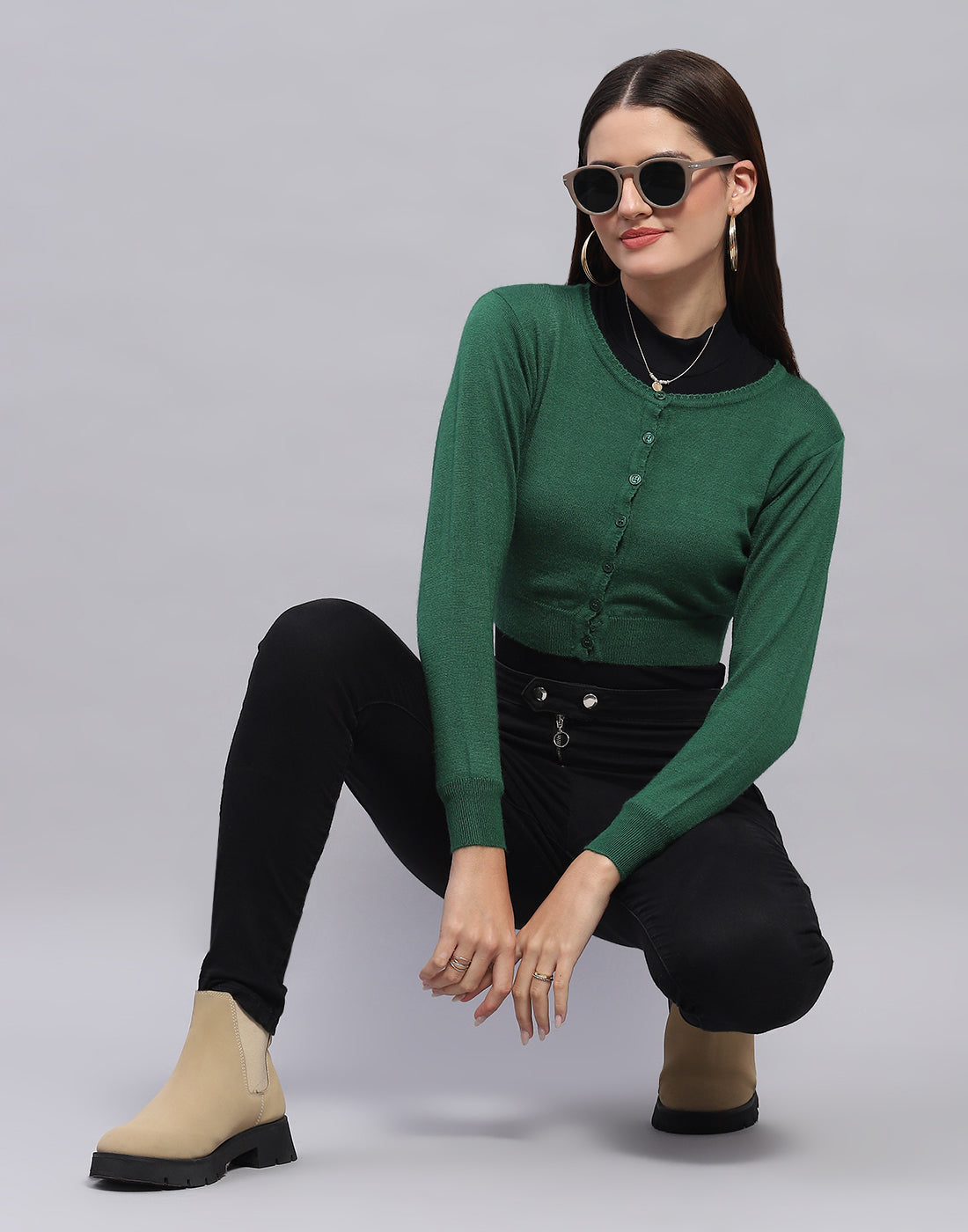 Women Green Solid Round Neck Full Sleeve Blouse