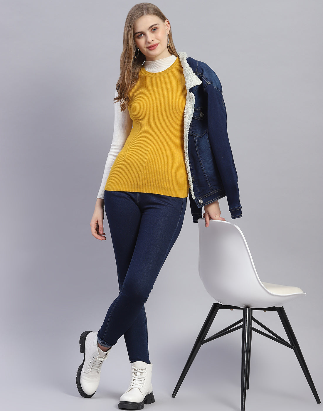 Women Yellow Solid Round Neck Sleeveless Sweater