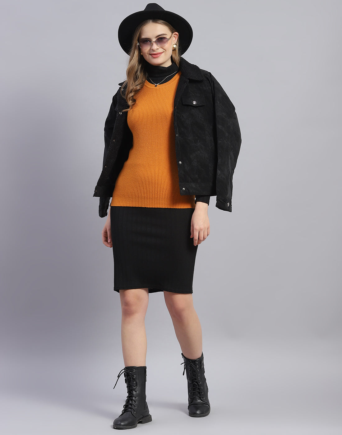 Women Mustard Solid Round Neck Sleeveless Sweater