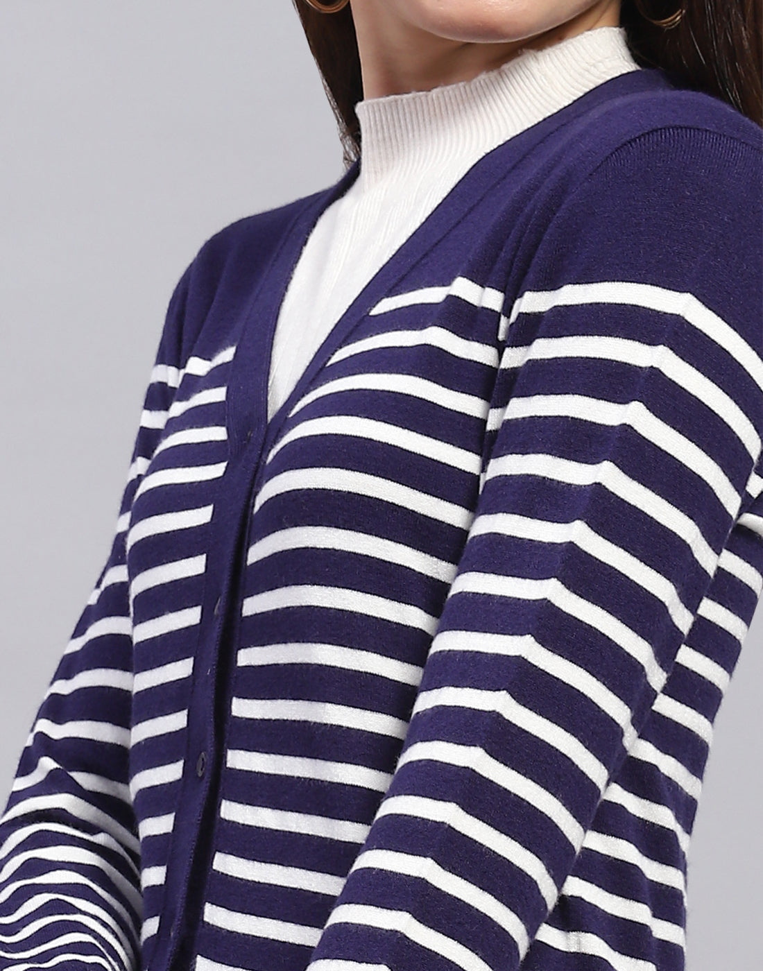 Women Blue Self Design V Neck Full Sleeve Cardigan