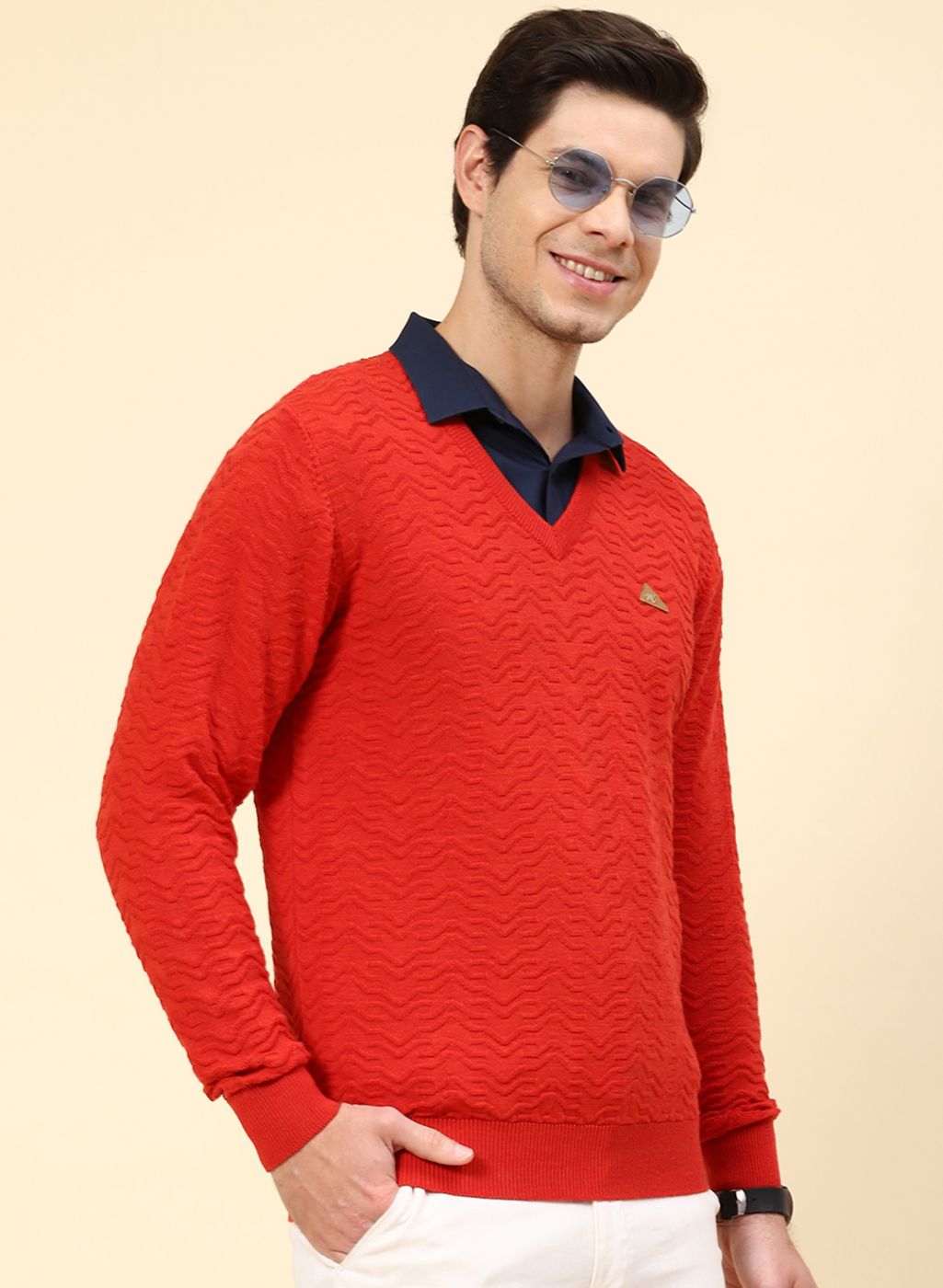 Men Red Self Design Pure wool Pullover