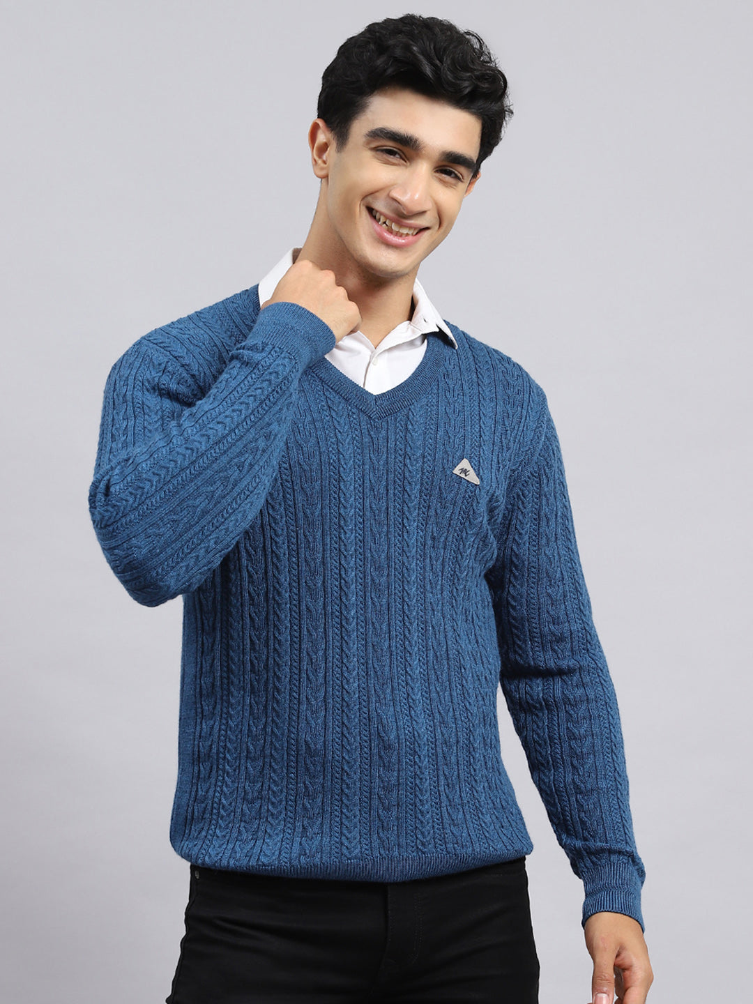 Men Blue Self Pullover