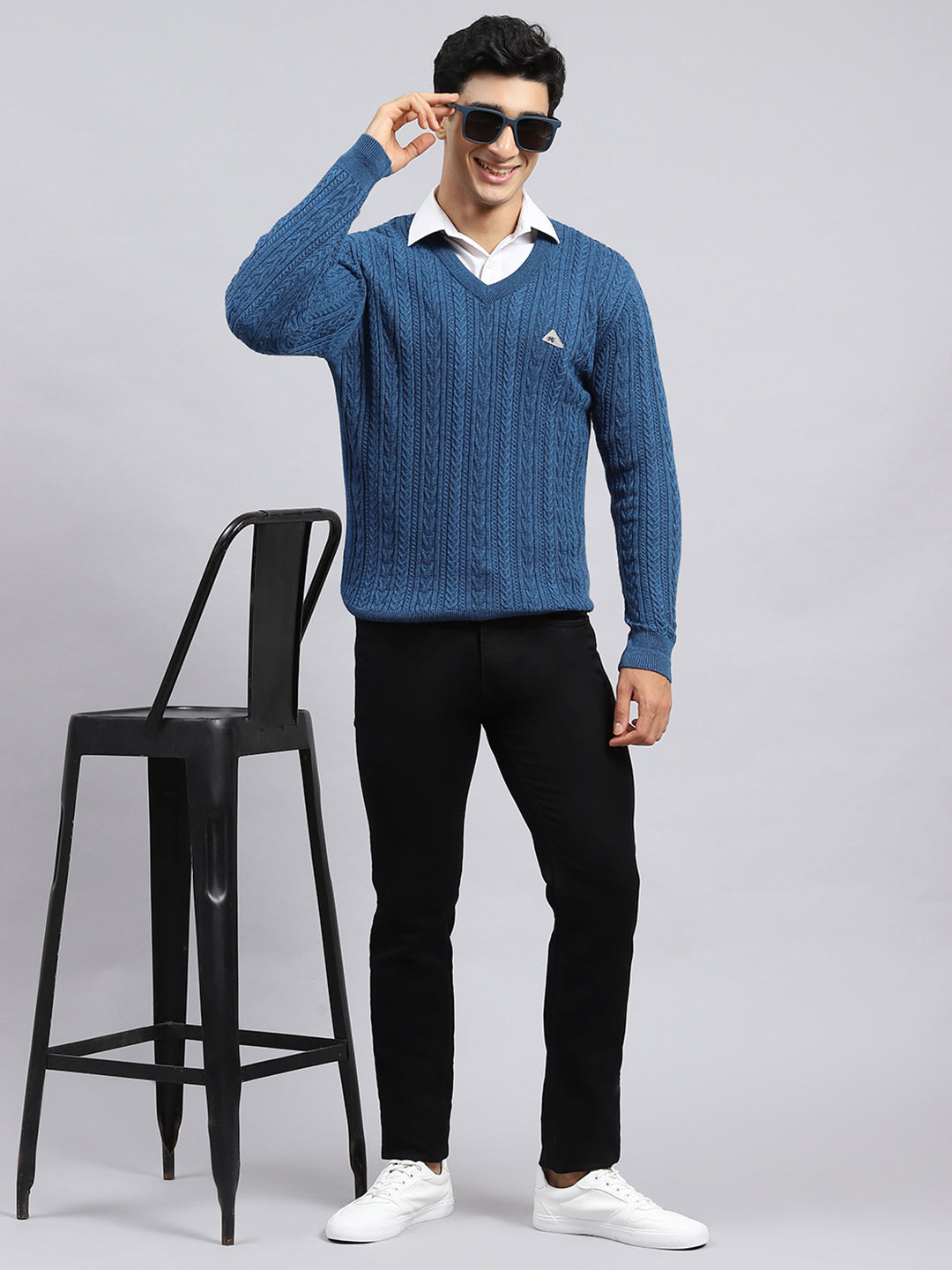Men Blue Self Pullover