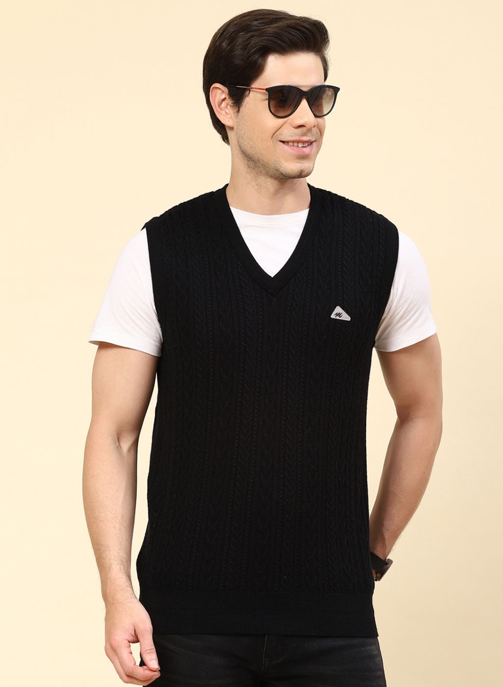 Men Black Self Design Pure wool Sweater