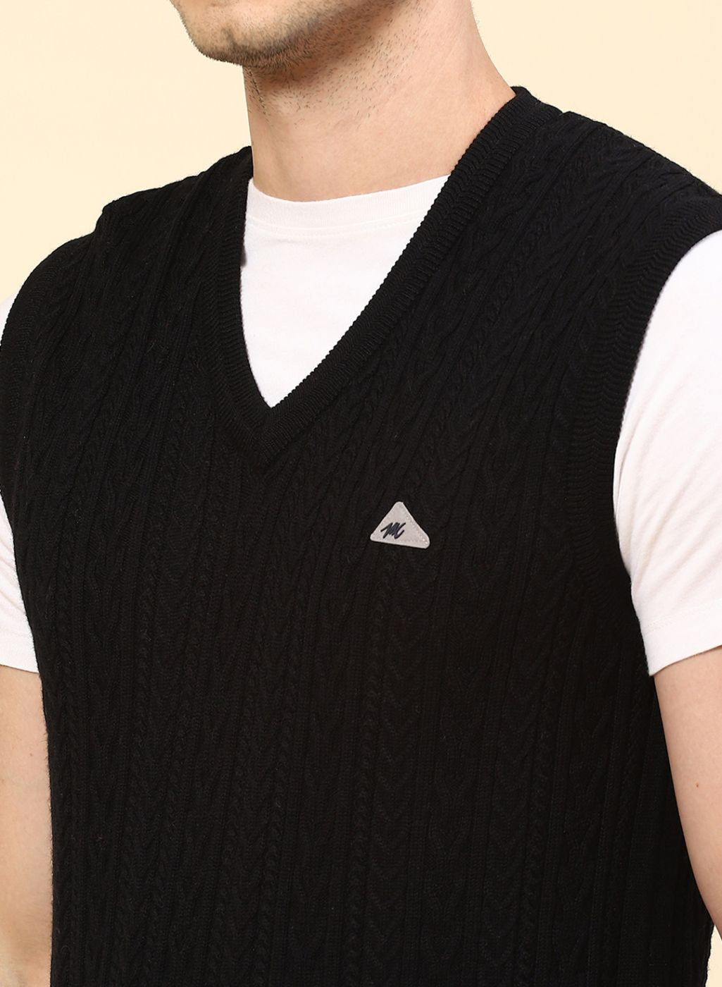Men Black Self Design Pure wool Sweater