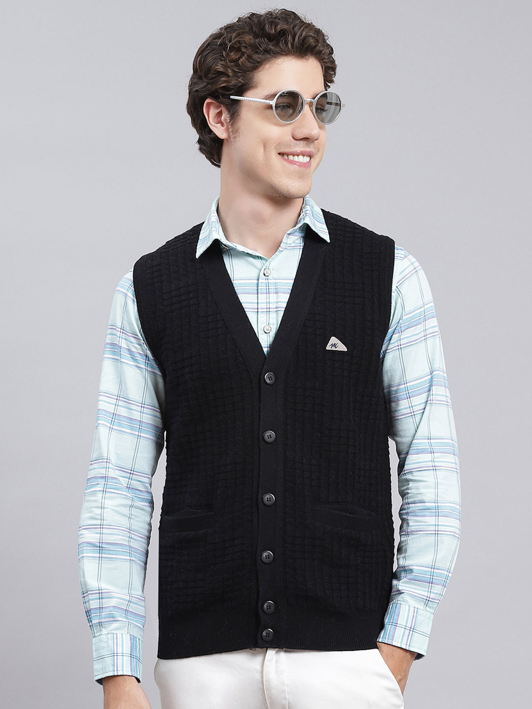 Men Black Self Design Pure wool Cardigan