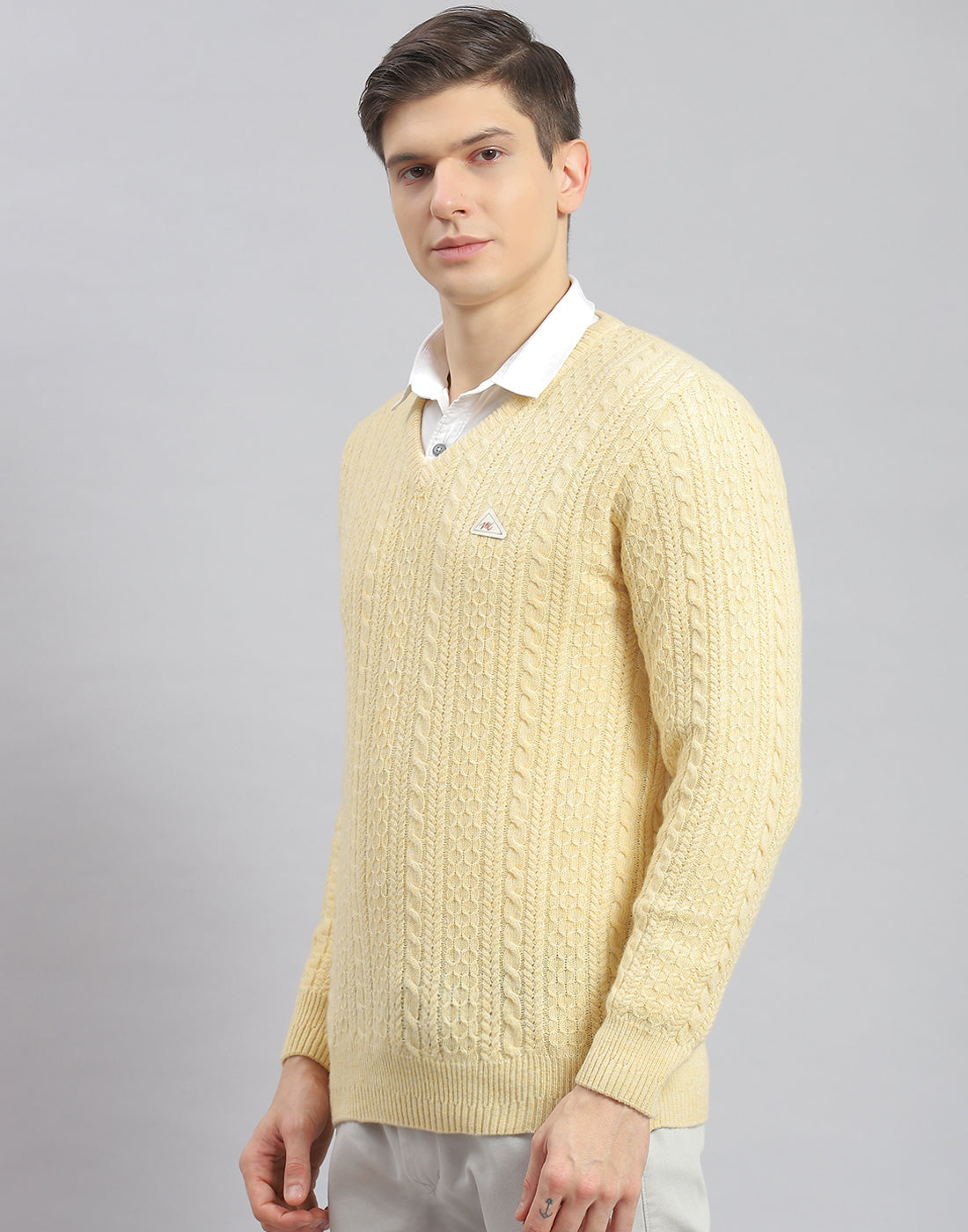 Men Cream Self Design V Neck Full Sleeve Pullover