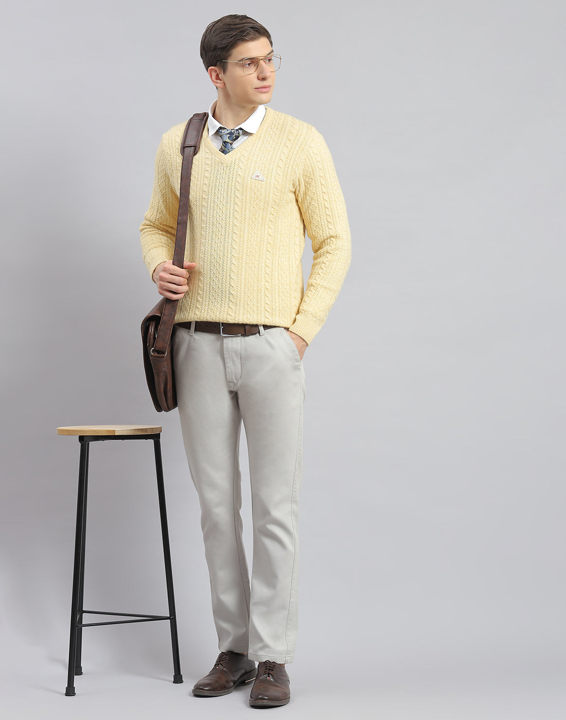 Men Cream Self Design V Neck Full Sleeve Pullover