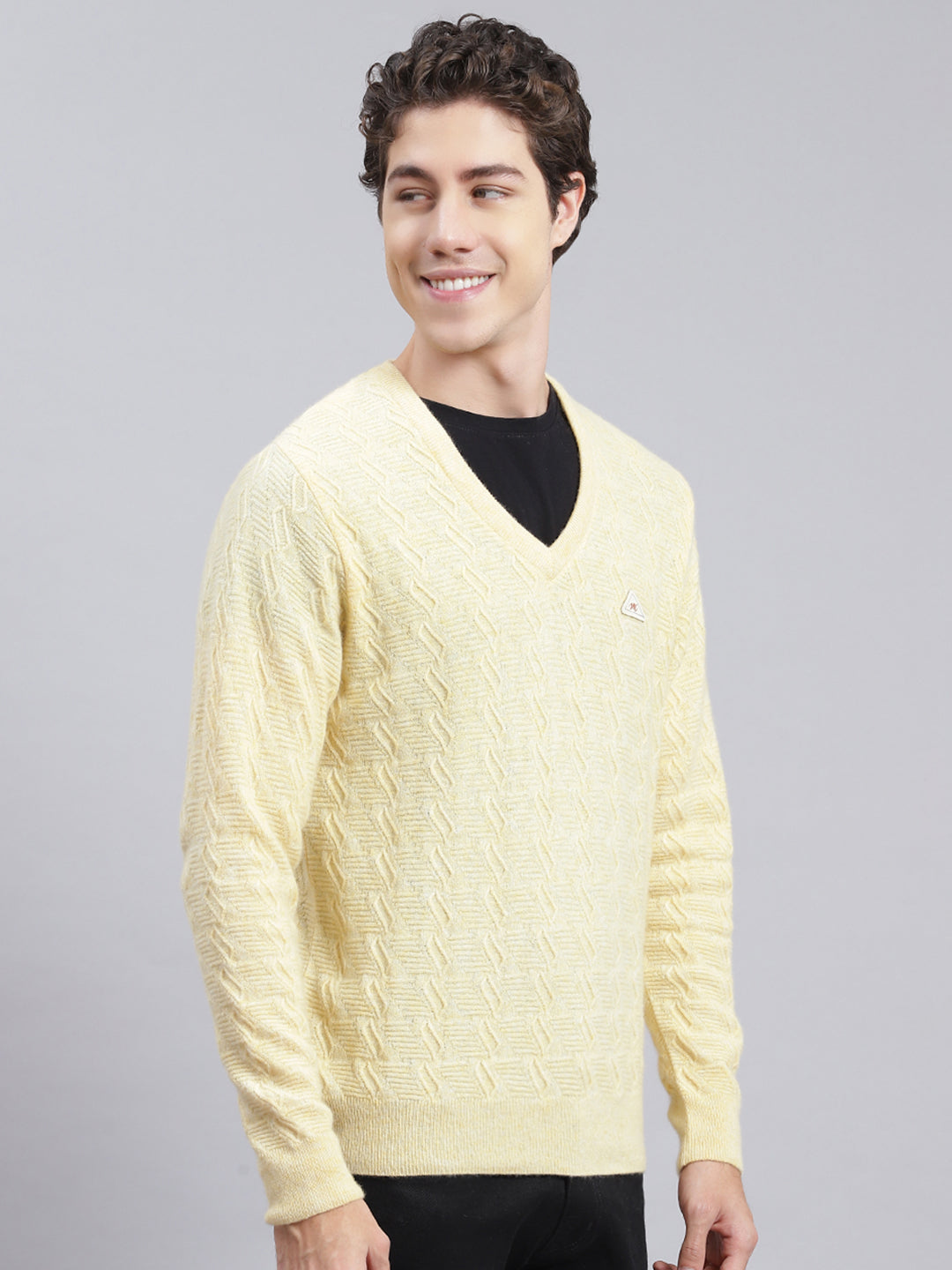 Men Yellow Self Design Lamb wool Pullover