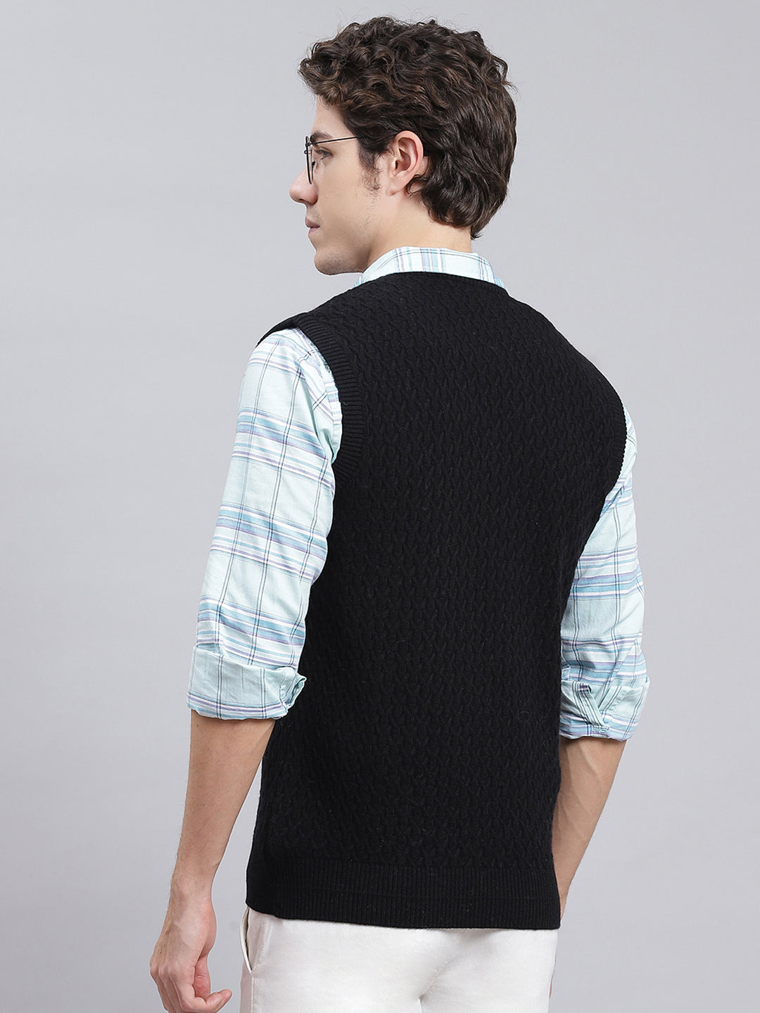 Men Black Self Design Wool blend Sweater