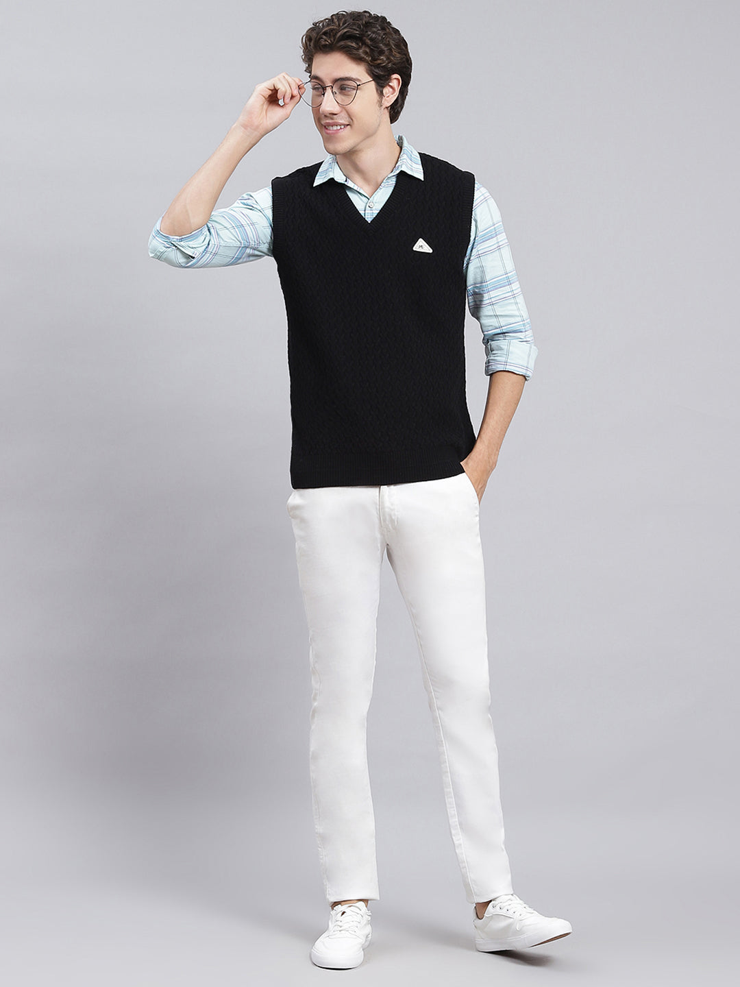 Men Black Self Design Wool blend Sweater