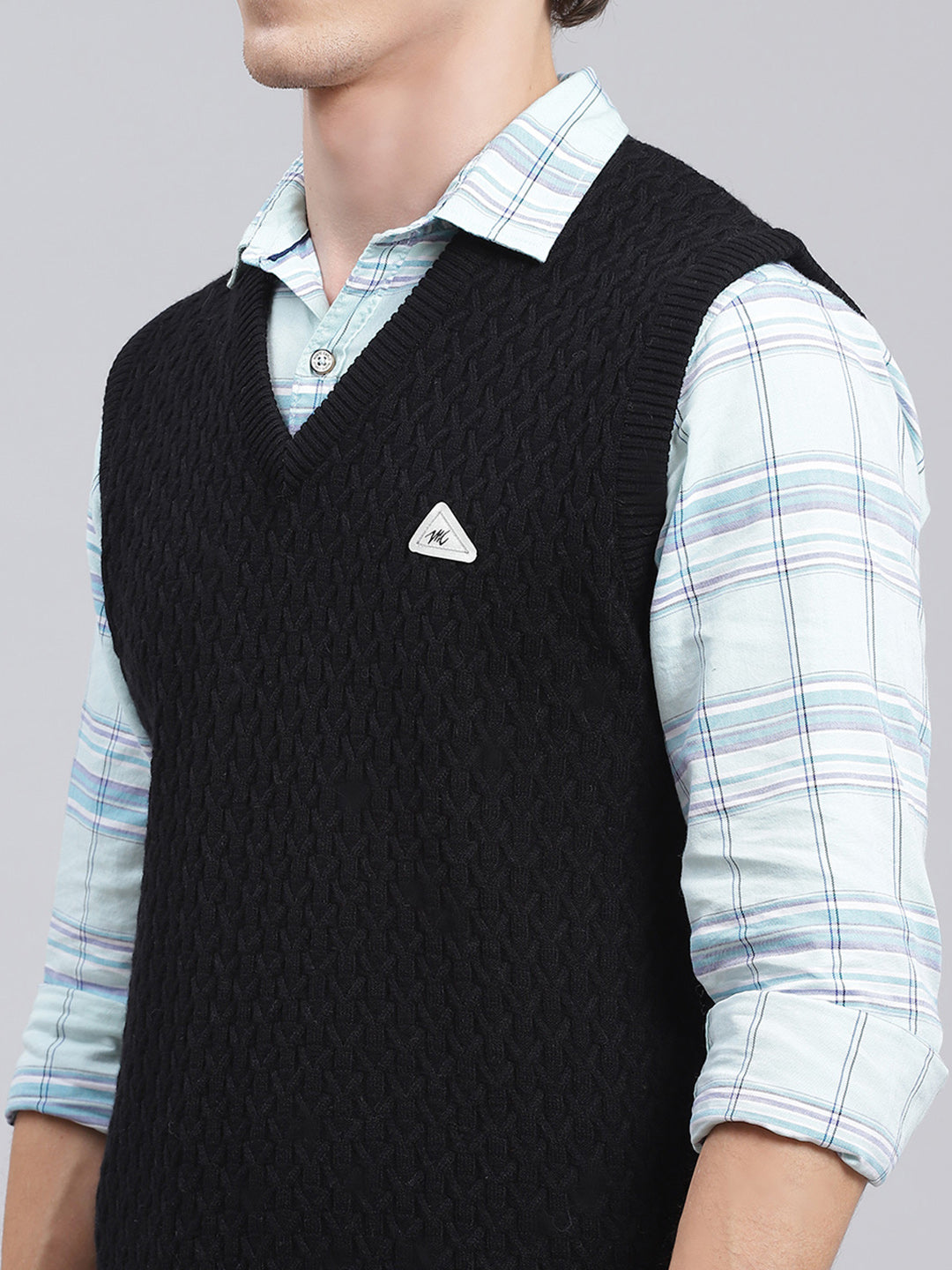 Men Black Self Design Wool blend Sweater