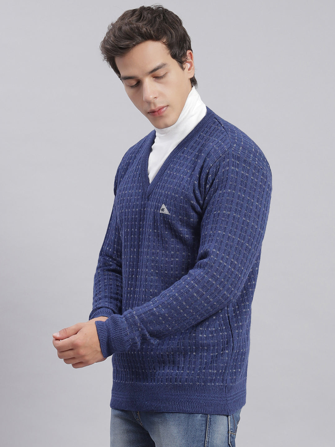 Men Blue Self Design V Neck Full Sleeve Sweaters/Pullovers