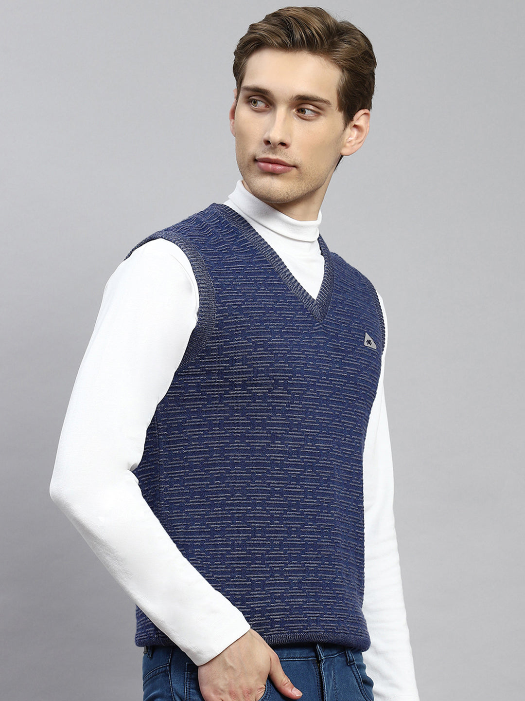 Men Blue Jaquard Sweater