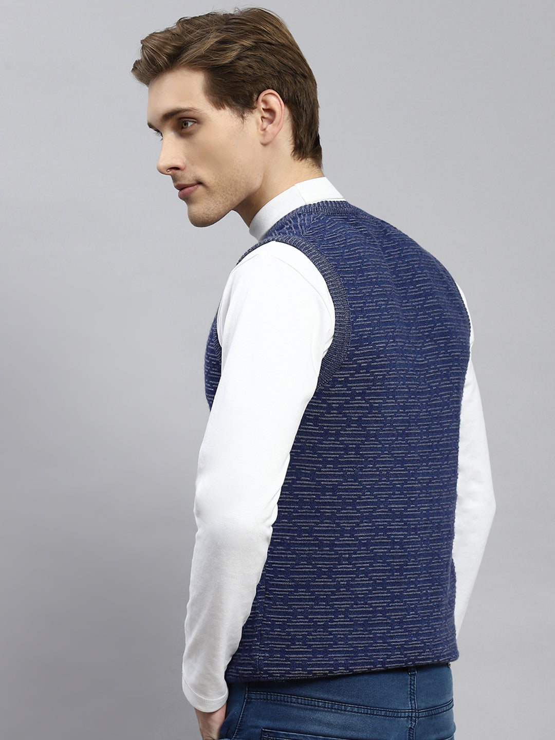 Men Blue Jaquard Sweater