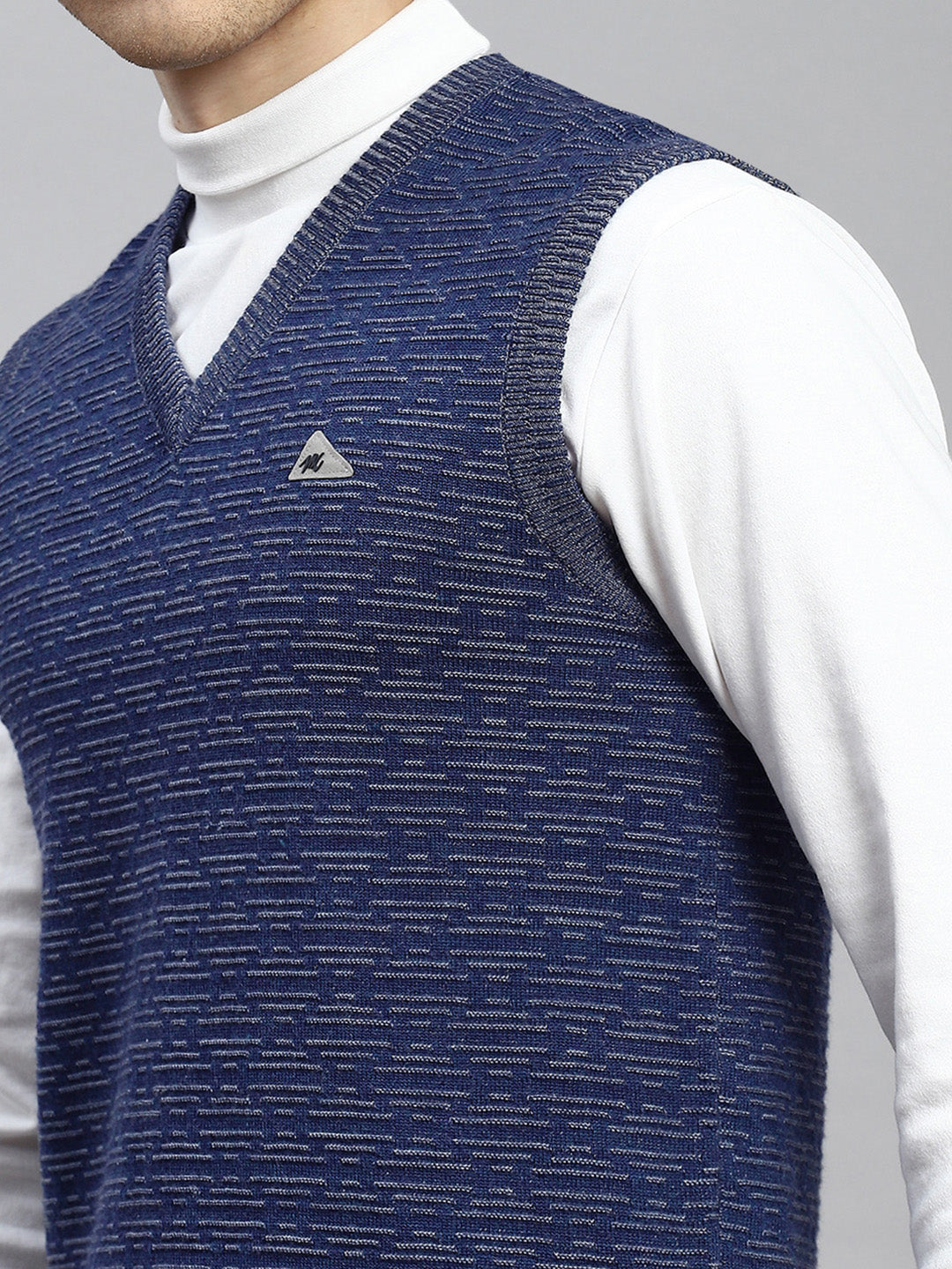 Men Blue Jaquard Sweater