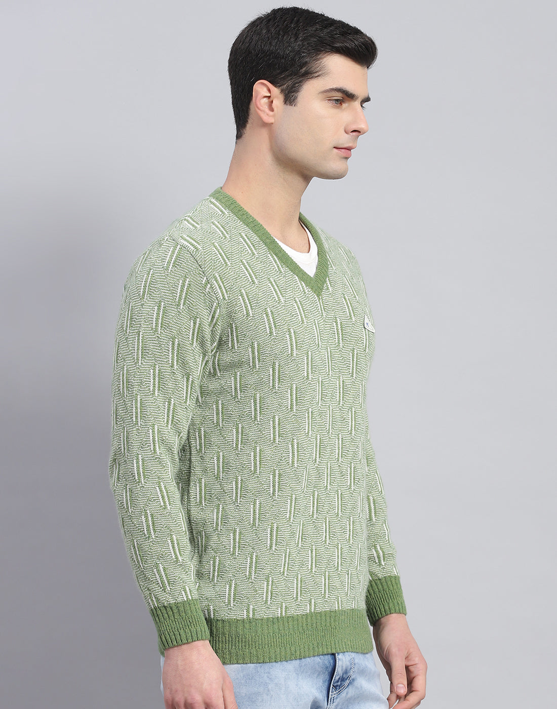 Men Green Self Design V Neck Full Sleeve Pullover