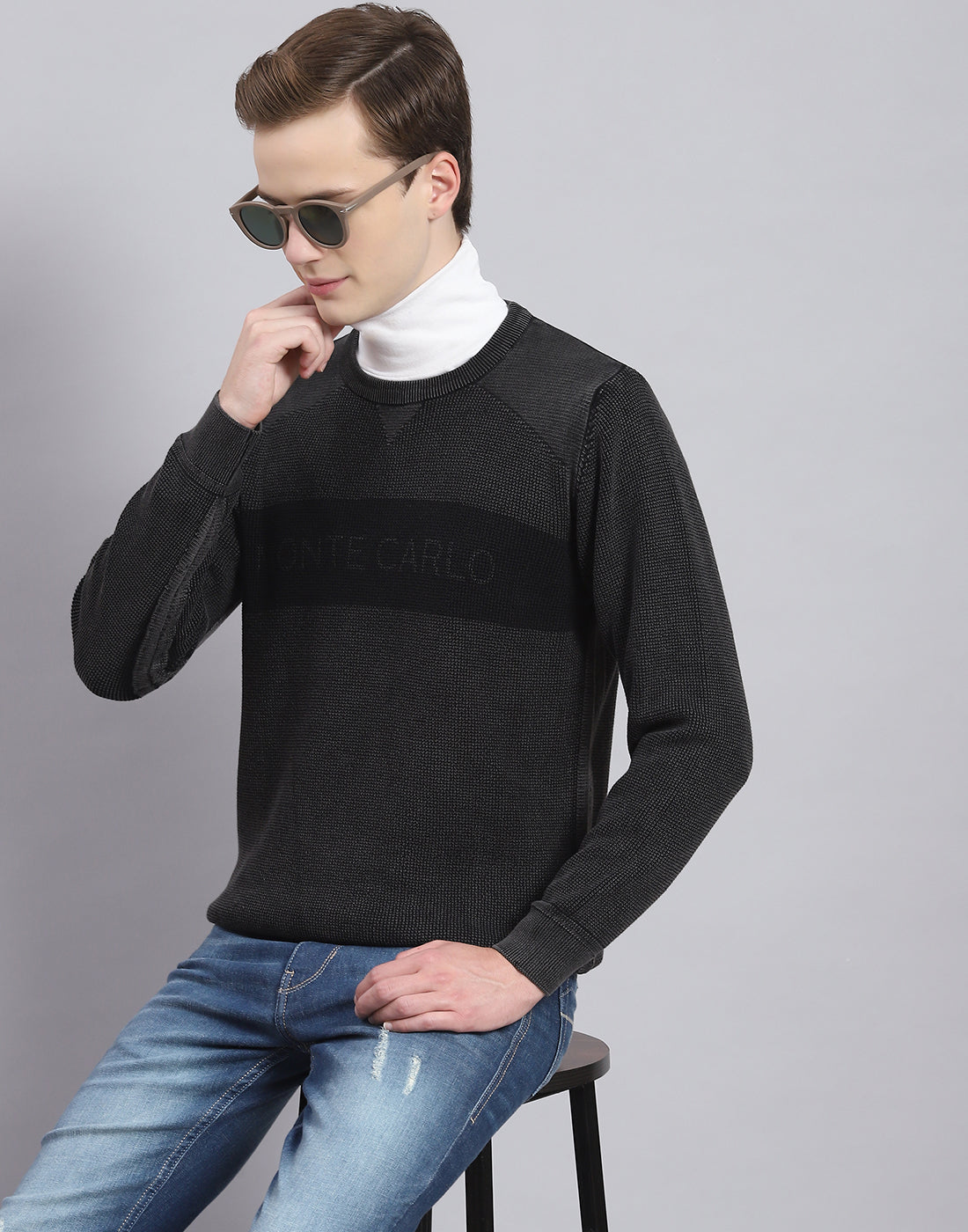 Buy Men Grey Self Design Round Neck Full Sleeve Sweater Online in