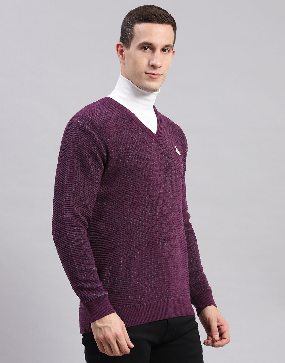 Men Purple Self Design V Neck Full Sleeve Sweaters/Pullovers