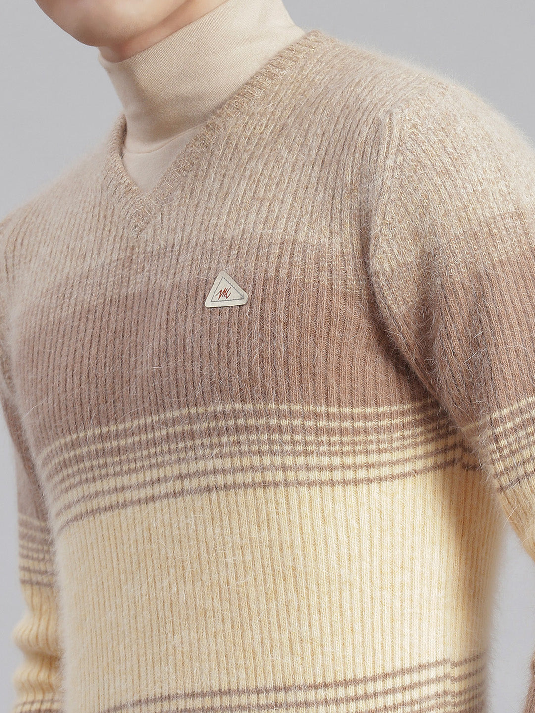 Men Brown Stripe V Neck Full Sleeve Sweaters/Pullovers