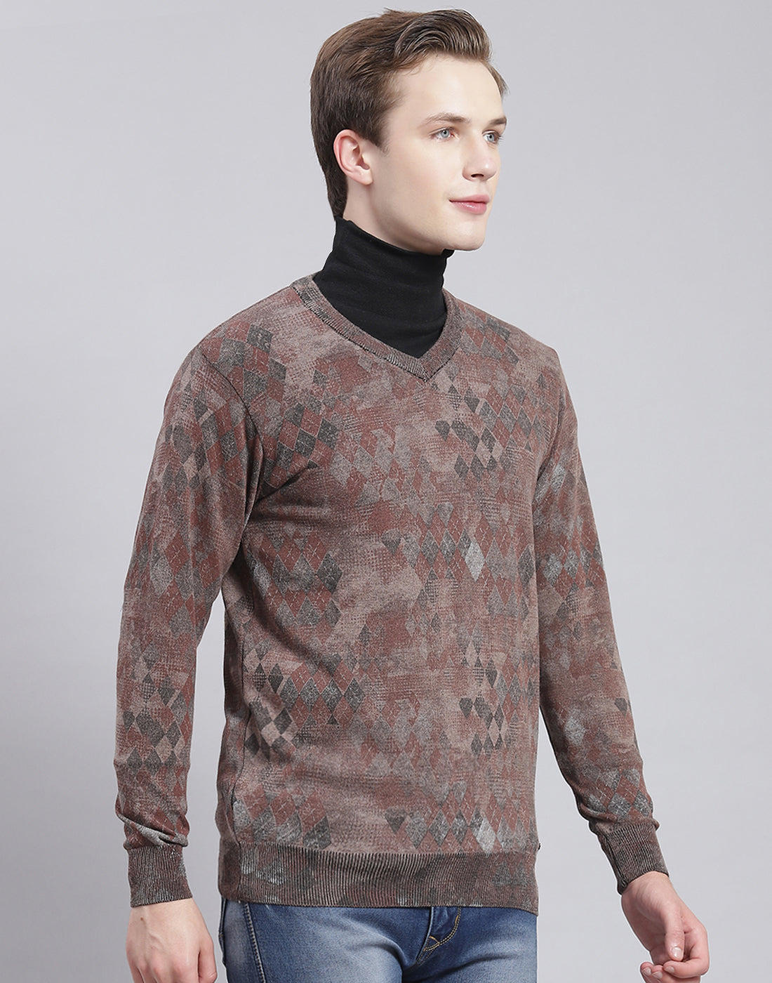 Men Brown Self Design V Neck Full Sleeve Sweater