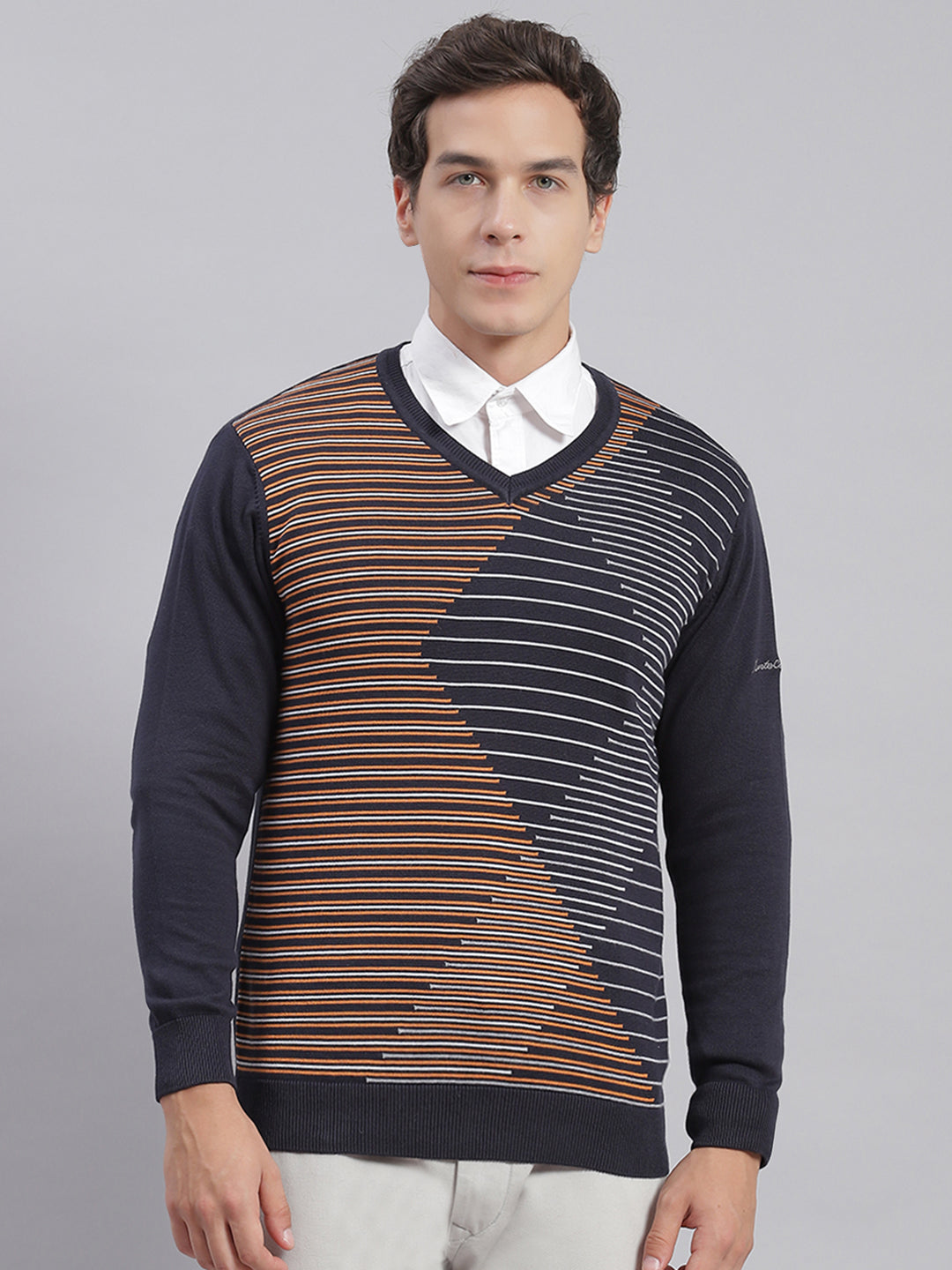 Men Navy Blue Self Design V Neck Full Sleeve Sweaters/Pullovers