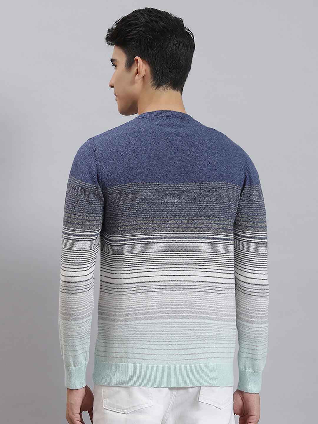 Men Blue Stripe V Neck Full Sleeve Sweaters/Pullovers