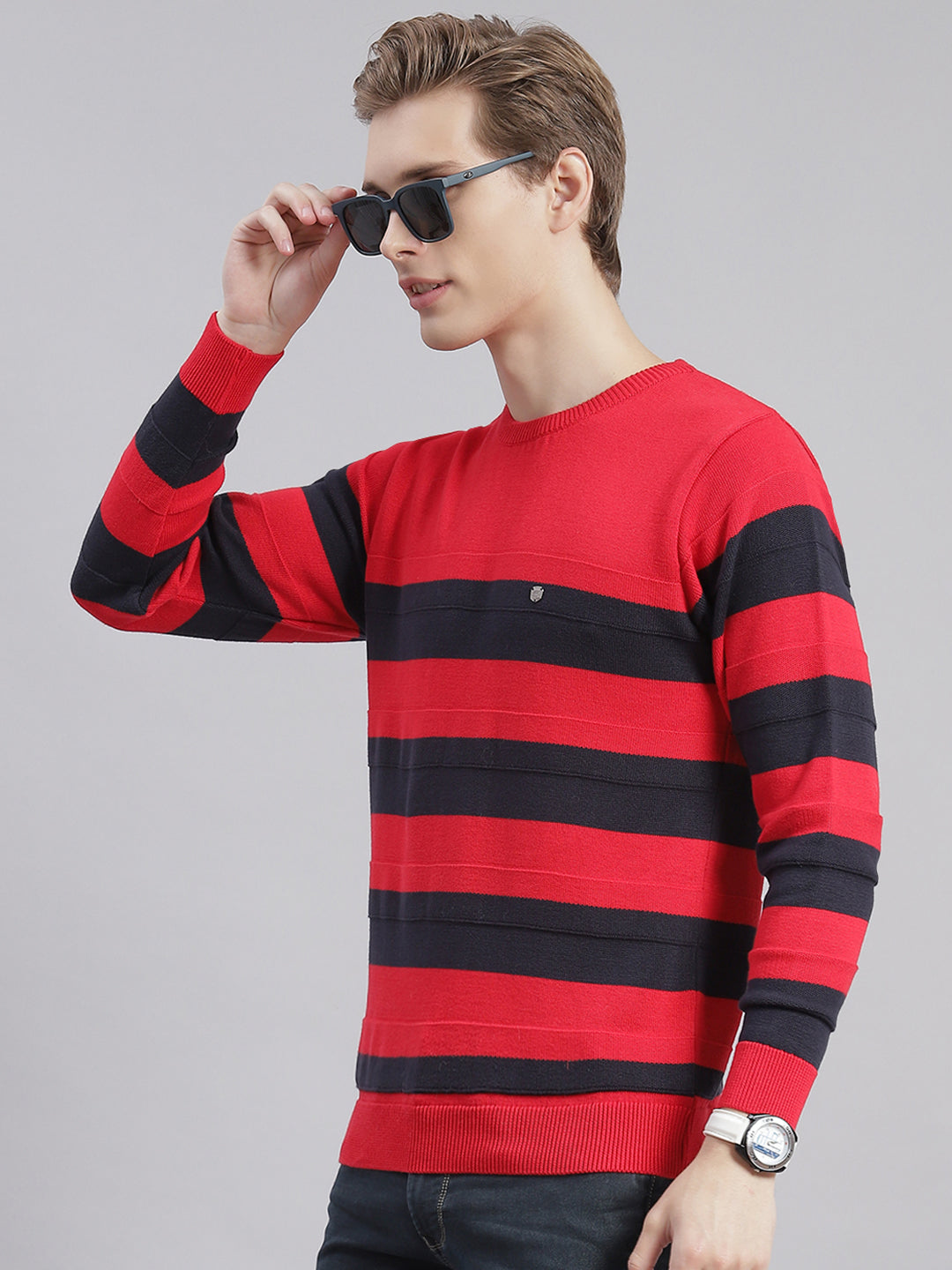 Men Red Stripe Round Neck Full Sleeve Sweaters/Pullovers