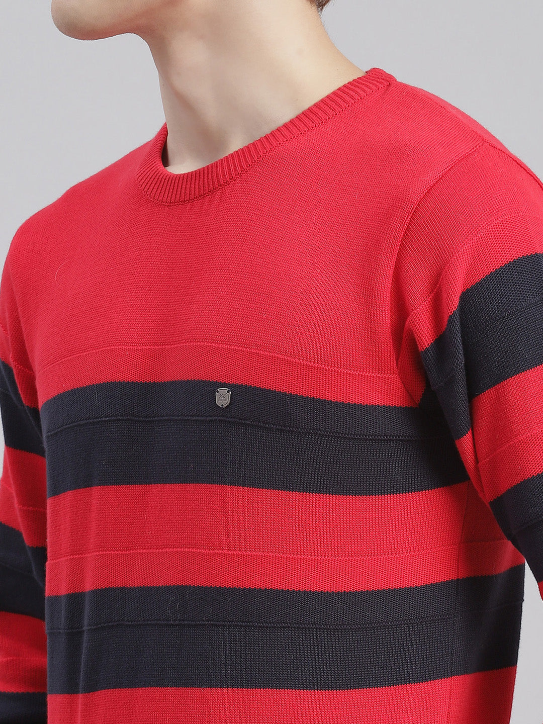 Men Red Stripe Round Neck Full Sleeve Sweaters/Pullovers