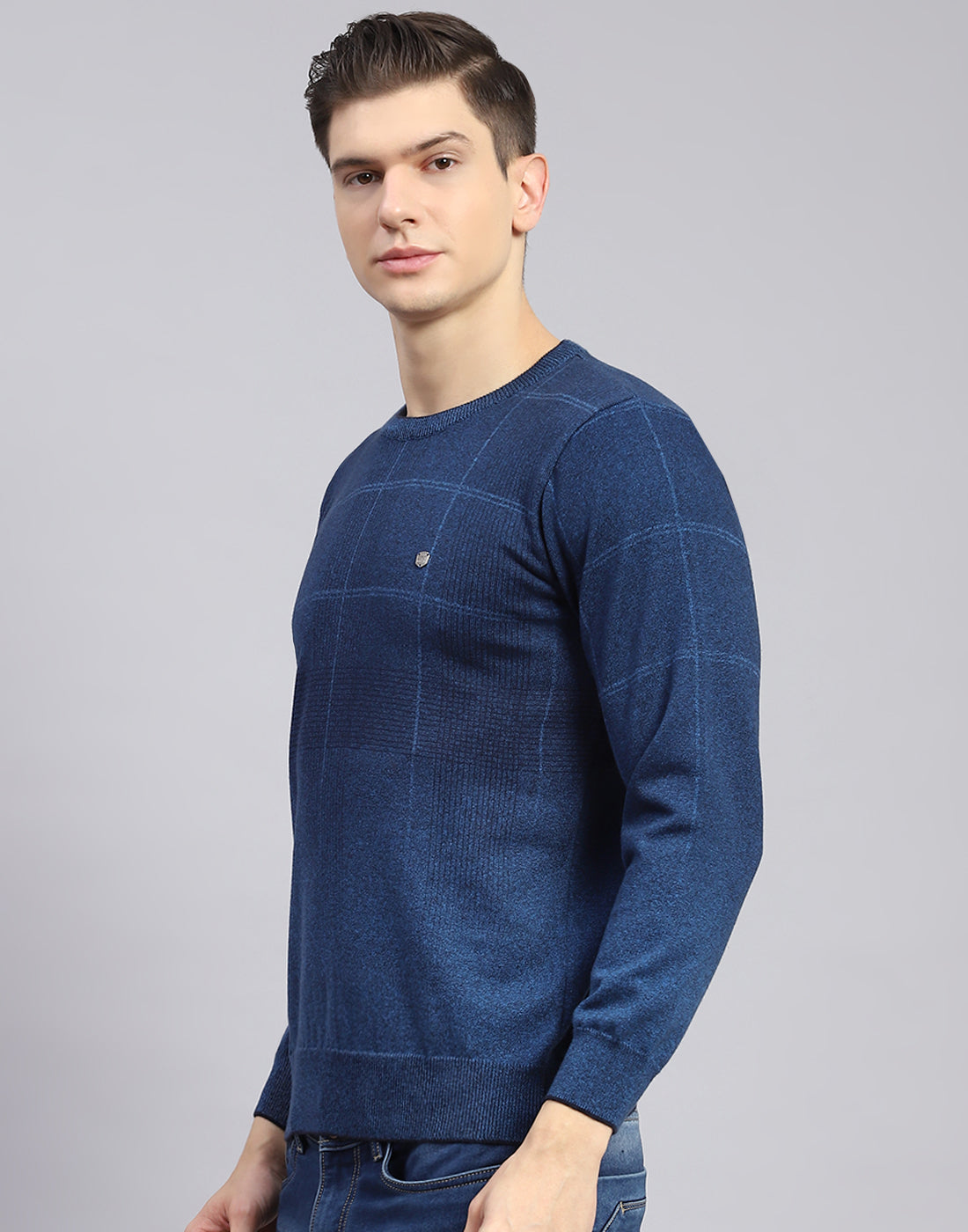 Men Blue Solid Round Neck Full Sleeve Sweater