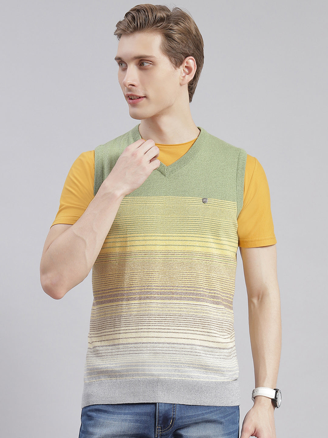 Men Olive Stripe V Neck Sleeveless Sweaters/Pullovers