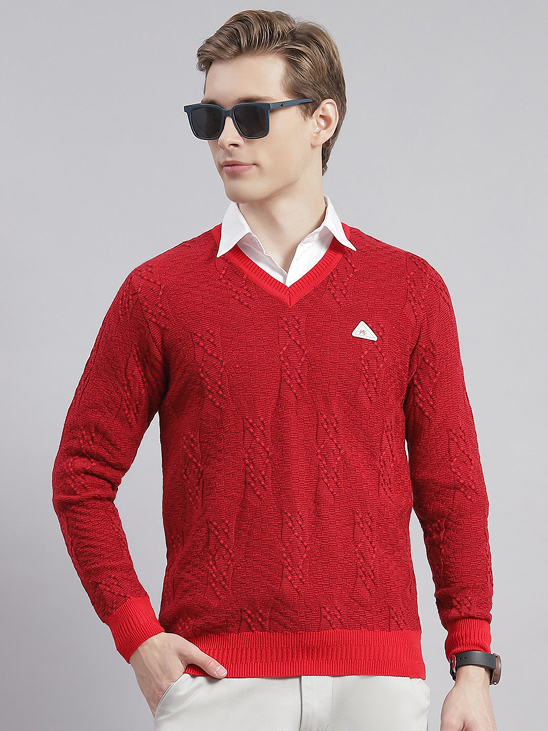 Men Red Self Design V Neck Full Sleeve Sweaters/Pullovers