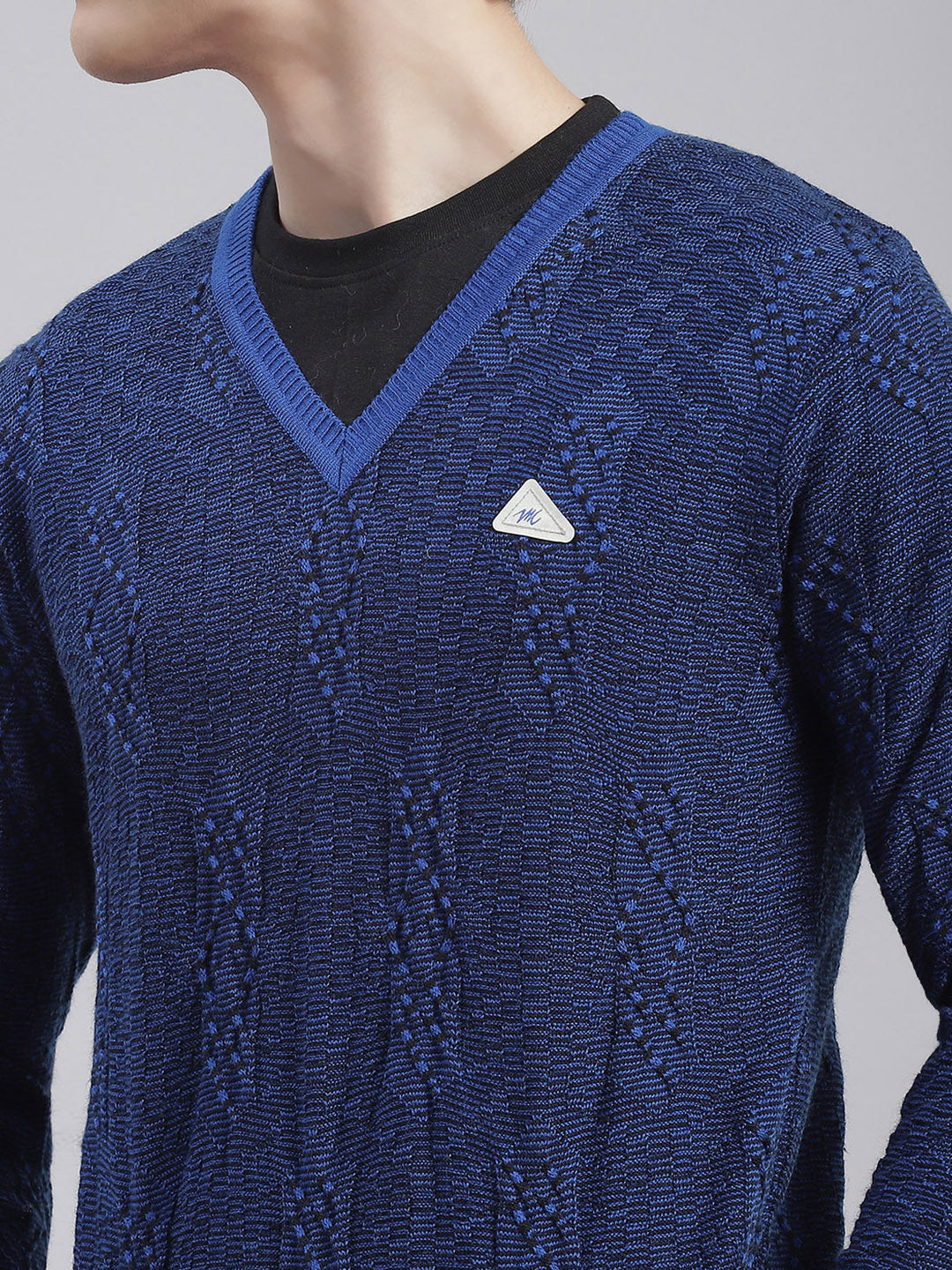 Men Blue Self Design V Neck Full Sleeve Sweaters/Pullovers