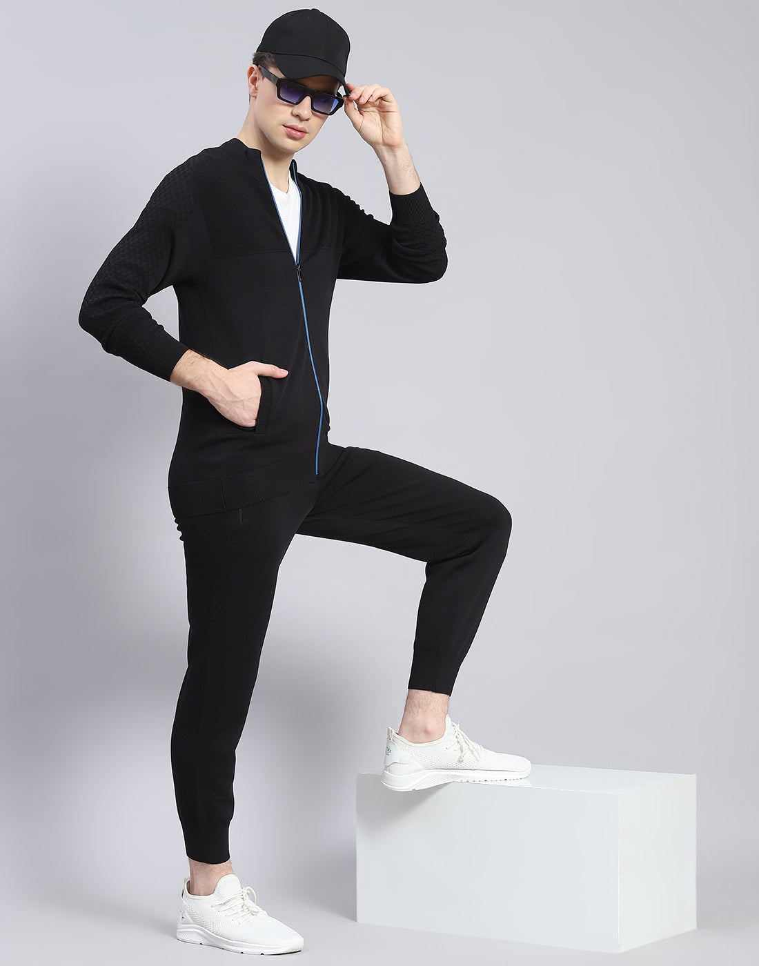 Core Track Top Men with Collar main image 1