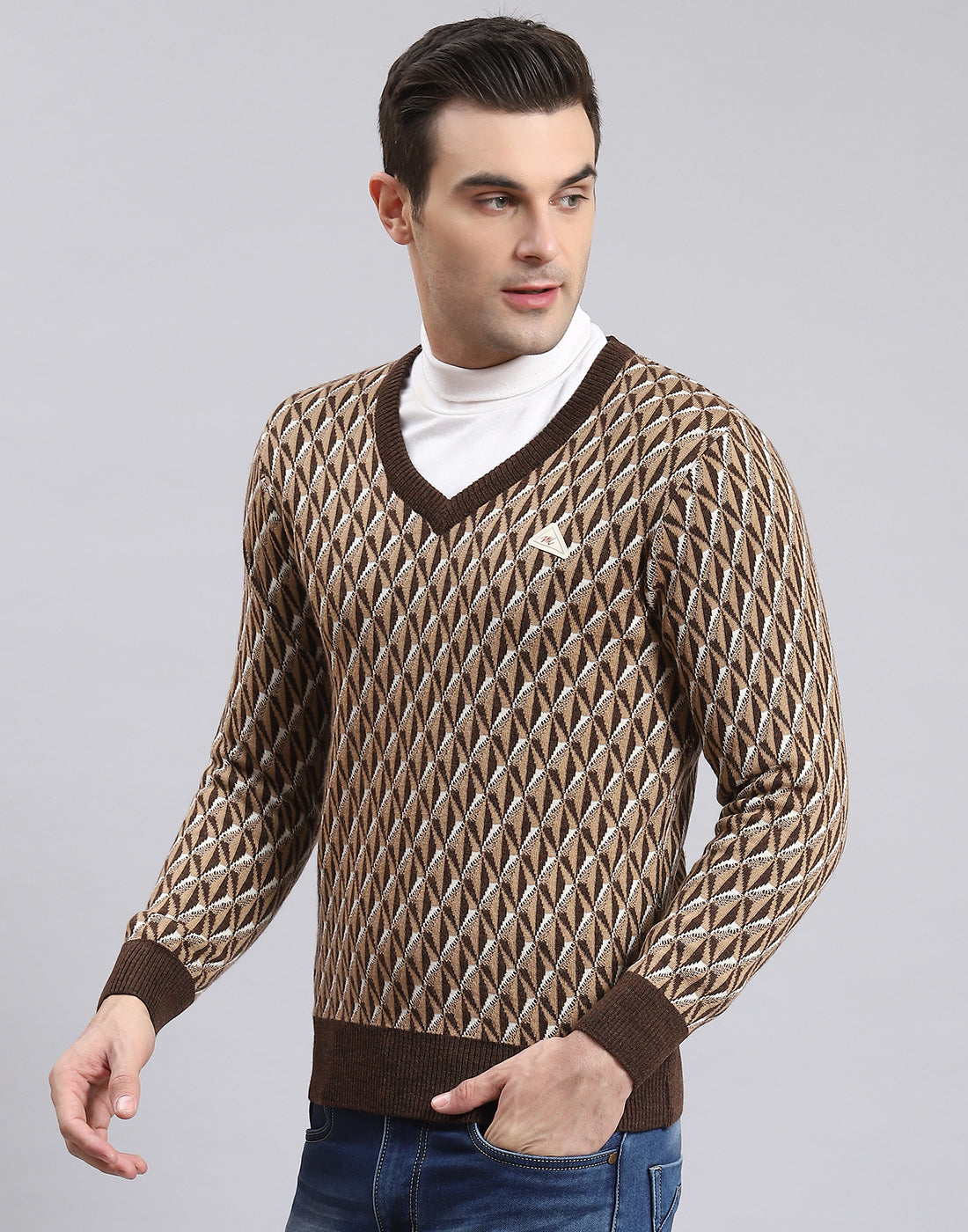 Men Brown Self Design V Neck Full Sleeve Sweater