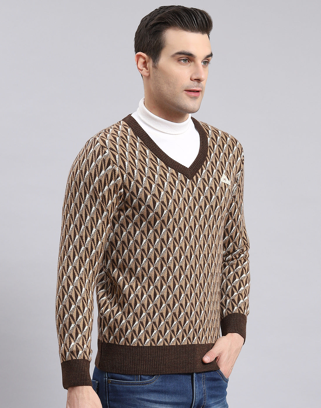 Men Brown Self Design V Neck Full Sleeve Sweater