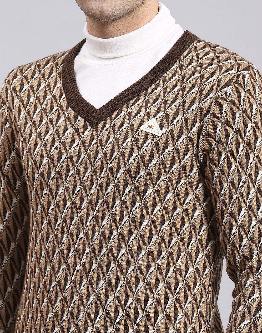 Men Brown Self Design V Neck Full Sleeve Sweater