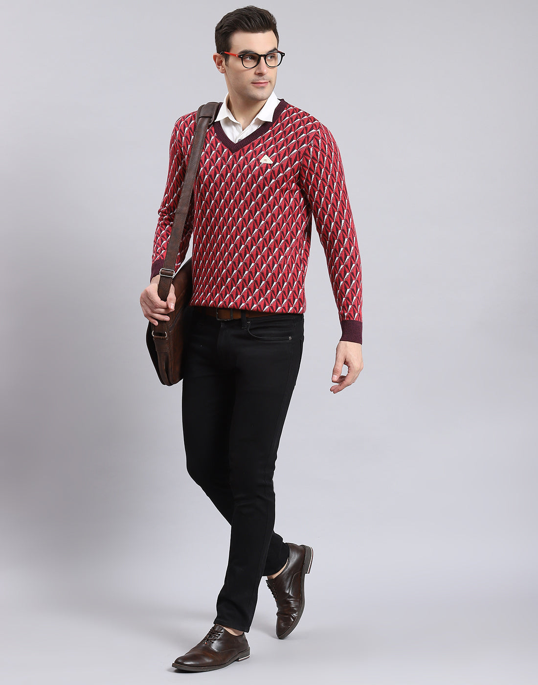 Men Purple Self Design V Neck Full Sleeve Sweater