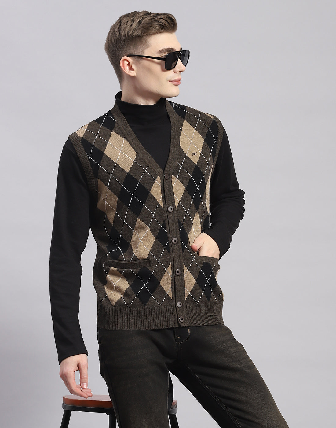 Men Brown Self Design V Neck Sleeveless Cardigan