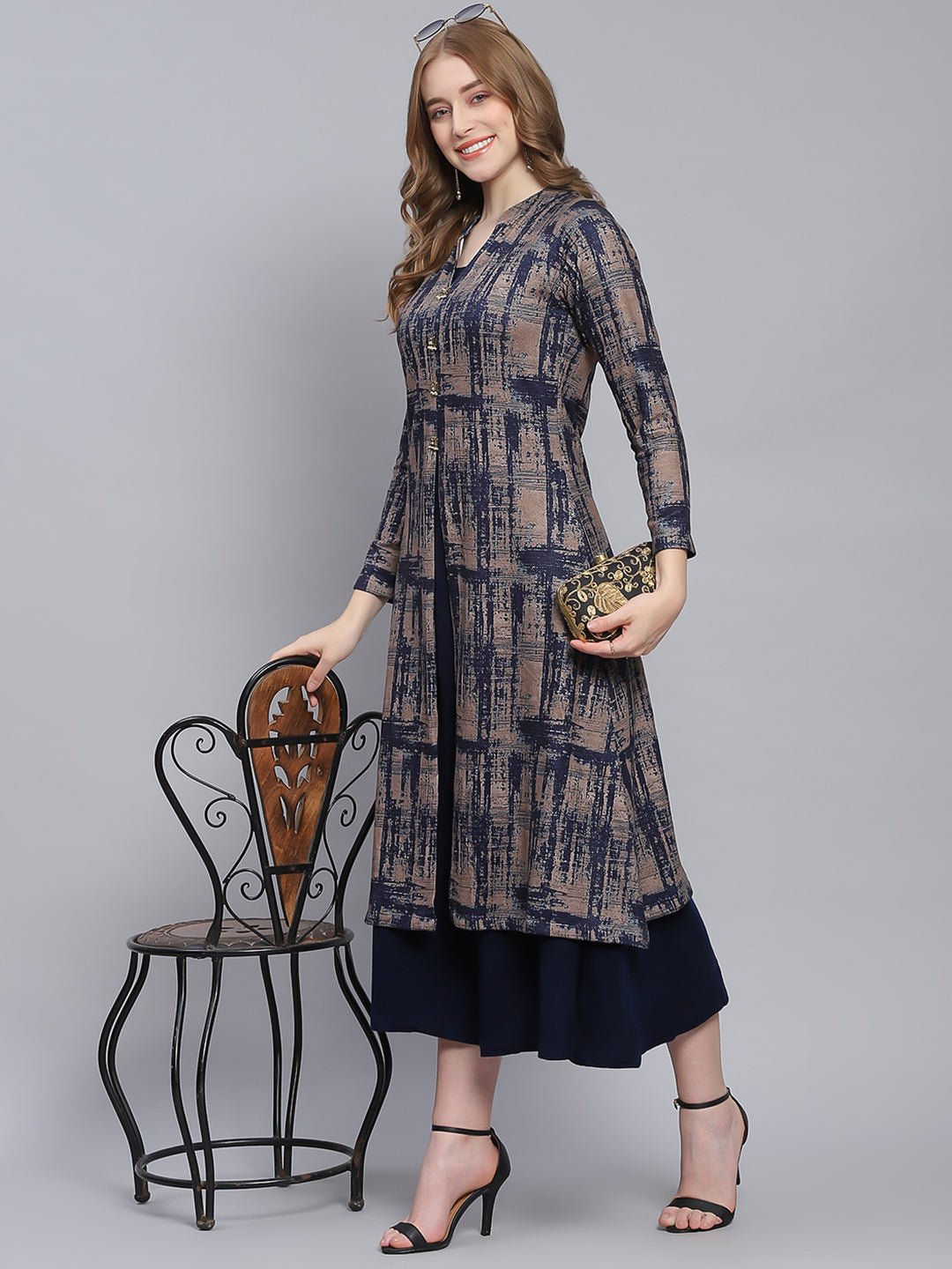 Women Navy Blue Self Design V Neck Full Sleeve Kurtis Set