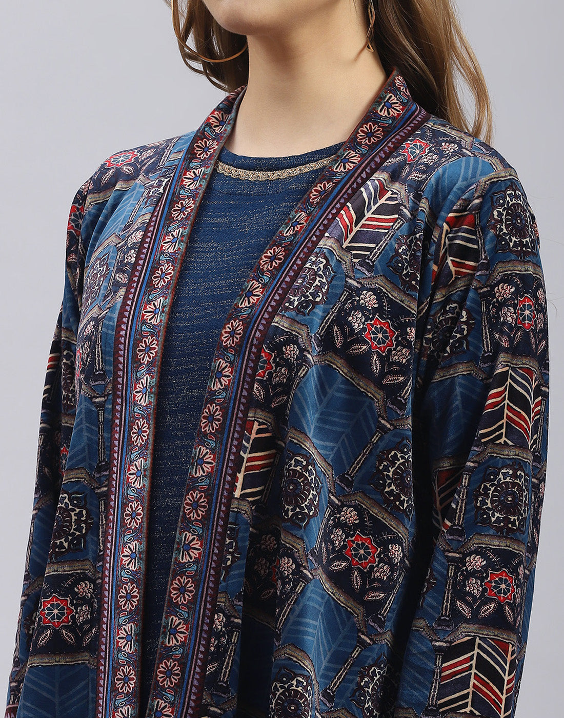 Women Blue Self Design Round Neck Full Sleeve Kurtis Set